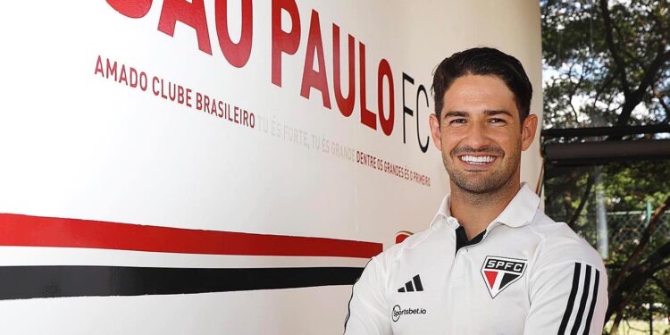 Alexandre Pato aceitou o maior salário do Brasil para jogar no São Paulo