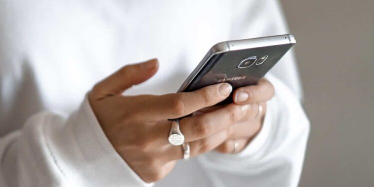 Verifique se o seu CPF está sendo usado por outro em celular pré-pago