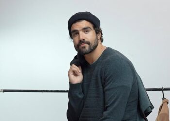 Caio Castro gostou tanto de sua nova profissão que até decidiu largar a carreira como ator