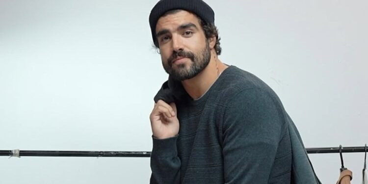 Caio Castro gostou tanto de sua nova profissão que até decidiu largar a carreira como ator