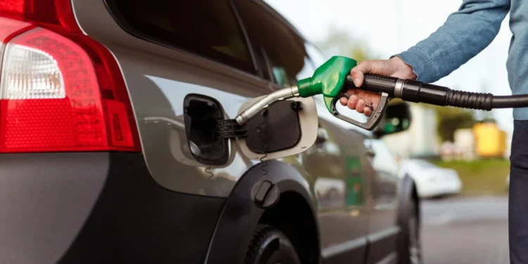 Você costuma informar seu CPF ao abastecer o carro?