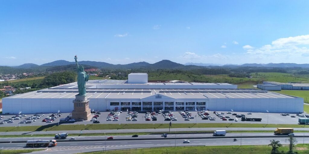 Estima-se que megalojas da havan custem entre R$ 25 milhões e R$ 100 milhões