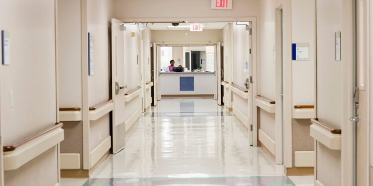 Maior hospital do Brasil com 20 mil funcionários é mais movimentado que aeroportos