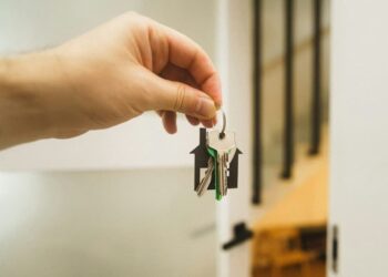 Dono de imóvel pode ser considerado responsável por danos e furtos no imóvel quando não garante condições seguras