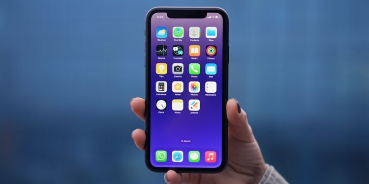 Função pouco lembrada de celulares Android melhora o som num piscar de olhos