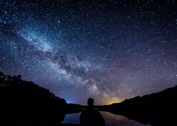 Turistas estão visitando cidade da serra gaúcha para caçar estrelas