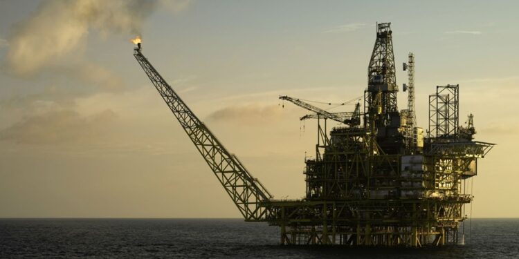 Petrobras tira a concorrência de jogo para construir nova plataforma: Saiba onde será