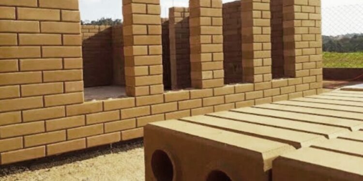 Novo tijolo sustentável chega chutando a porta no lugar dos tradicionais