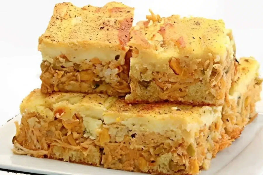 Torta de frango é um dos pratos mais recomendados para o almoço em família do final de semana