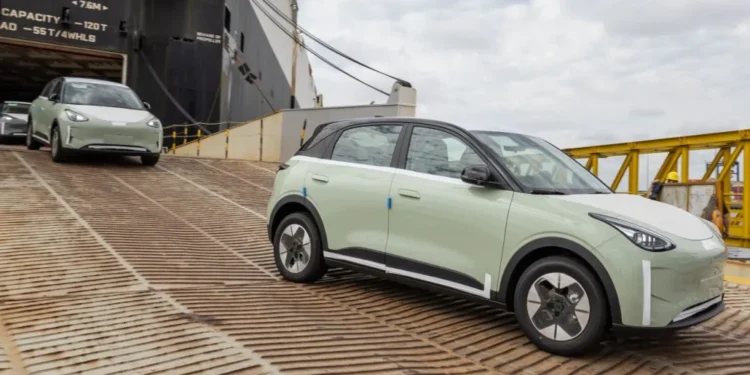 Elétrico mais vendido da China chega ao Brasil em novembro para concorrer com o BYD Dolphin