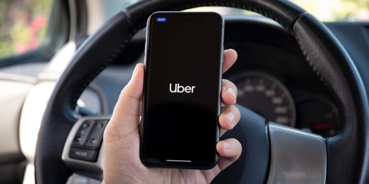 Cartão vai liberar corridas de graça com a Uber para clientes
