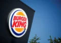 Enquanto se despede da Argentina, Burger King decide triplicar lojas em outro país