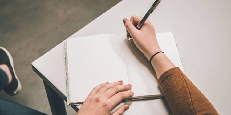 10 palavras antigas da Língua Portuguesa que ainda são usadas