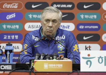 É verdade que Ancelotti vai convocar só jogadores que atuam no Brasil? Confirmado