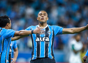 Destaque do Grêmio, Carlos Vinicius já definiu sua nova profissão após se aposentar