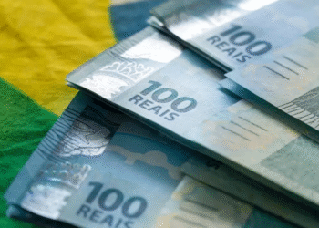 Funcionário afastado por auxílio-doença tem direito ao 13º salário em 2025?