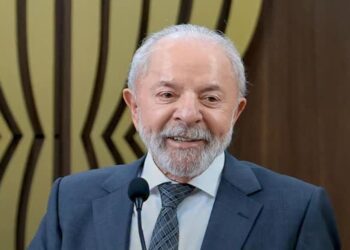 Fim do trabalho aos sábados a partir de 2027 permitindo dois dias de descanso: Lula quer nova lei