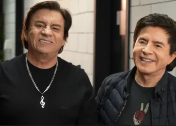 Chitãozinho e Xororó encontraram maneira de faturar milhões além da música