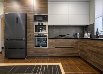 Adeus, móveis sob medida: antiga tendência volta com tudo em 2025