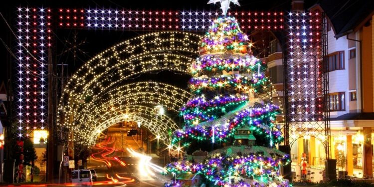 5 cidades do Brasil que transformam o Natal em um espetáculo