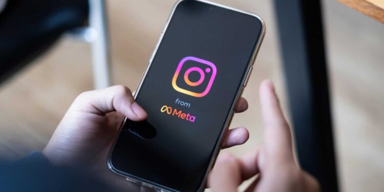 Função quase desconhecida do Instagram permite pesquisar vídeos que você gostou