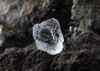 Descoberta maior mina de diamantes do planeta que pode gerar trilhões a um único país
