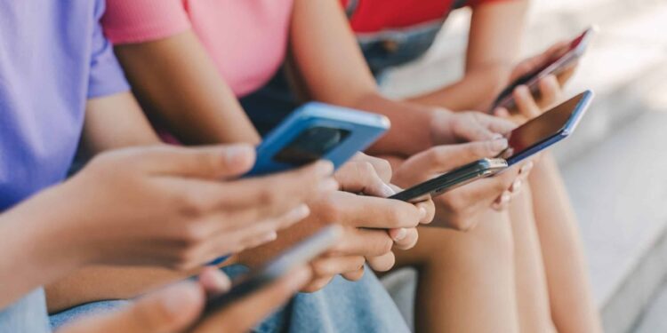 Redes sociais serão proibidas para menores de idade