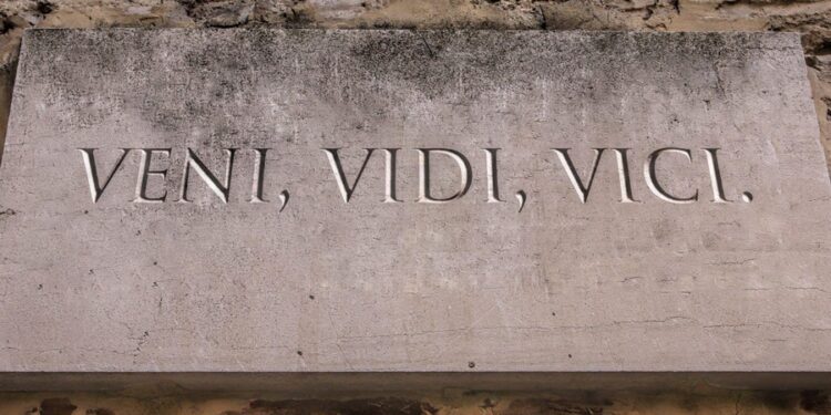 Qual o significado da frase  “Veni, Vidi, Vici” que muitos costumam usar
