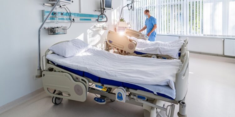 Hospitais privados começam a atender pacientes do SUS e filas devem reduzir ainda mais