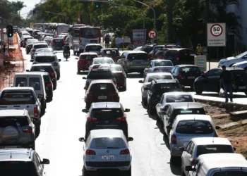 5 carros usados que valem a pena comprar e ficam isentos de IPVA em 2026