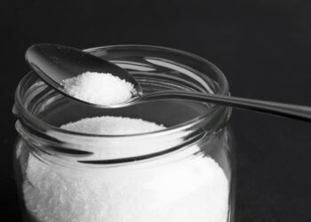 Anvisa proíbe comercialização de produtos a base de adoçante no Brasil