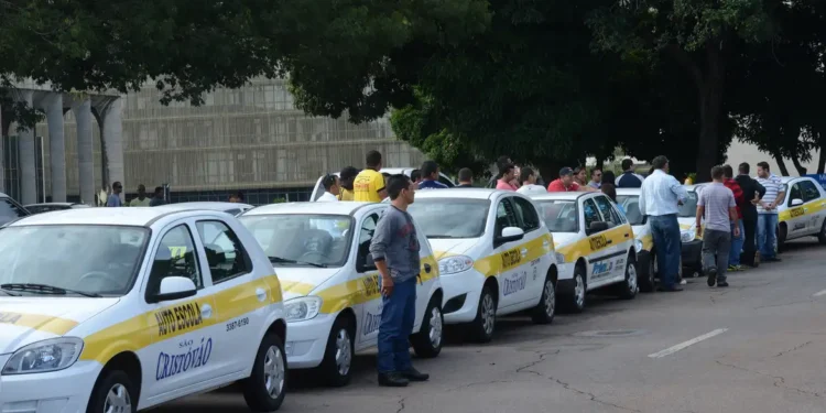 Quem frequentou autoescolas recentemente poderá entrar com pedido de ressarcimento?