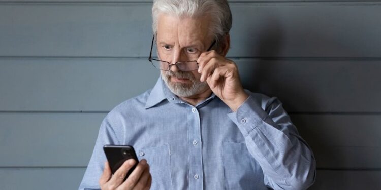 Aposentados e pensionistas do INSS devem ficar atentos a detalhe que pode turbinar o benefício em 2026