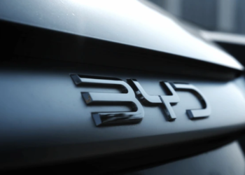 Novo SUV da BYD é tão resistente que derruba até palmeiras: Eles provaram na prática