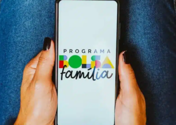 Nova regra pode cortar o Bolsa Família quando crianças faltam a escola