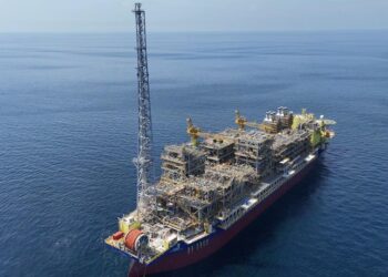 Petrobras encontrou nova fonte de petróleo com excelente qualidade capaz de gerar 1,1 milhão de barris por dia