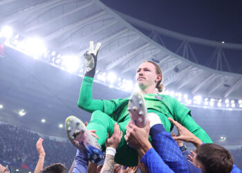 Enquanto Rossi ganha R$ 1,2 milhão por mês no Flamengo, goleiro do PSG pegador de pênaltis tem salário invejável