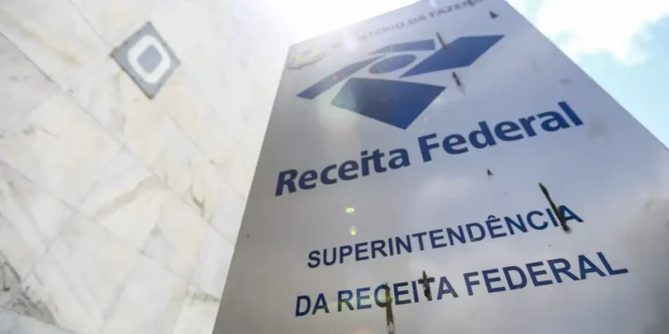 Receita Federal dá veredito sobre taxação de transações acima de R$ 5 mil