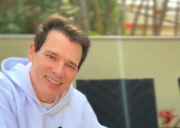 Celso Portiolli arranjou outra maneira de ganhar milhões além do trabalho no SBT