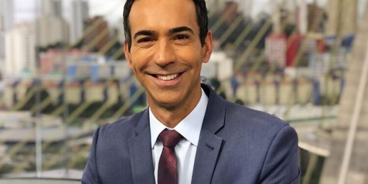 Ficamos sem palavras com o real salário de César Tralli no Jornal Nacional