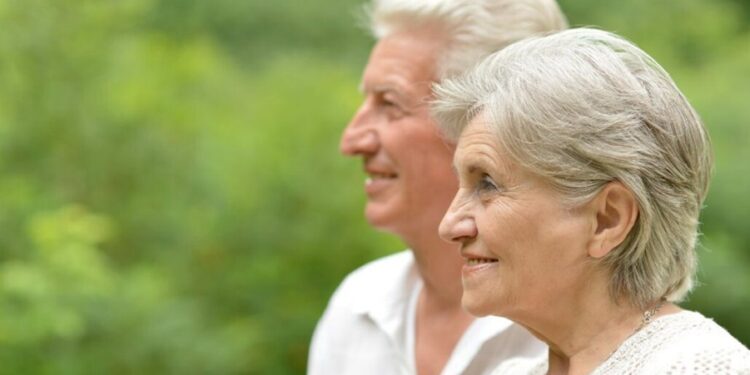 Lei entra em vigor e muda benefício financeiro para idosos acima de 60 anos