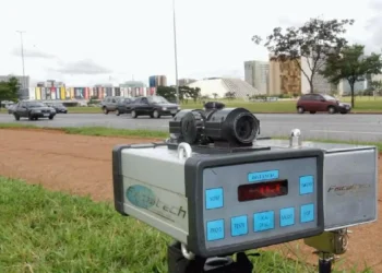 Estado brasileiro anuncia 35 novas lombadas eletrônicas em suas rodovias