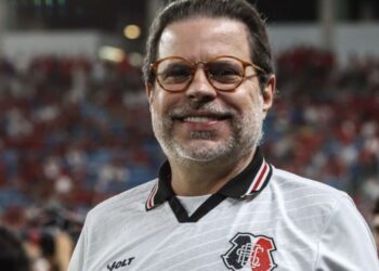 Santa Cruz contrata Robinho para a Série C após perder Galhardo