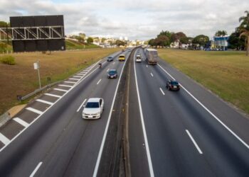Nova rodovia está vindo para ligar São Paulo ao destino mais movimentado do litoral em menos tempo