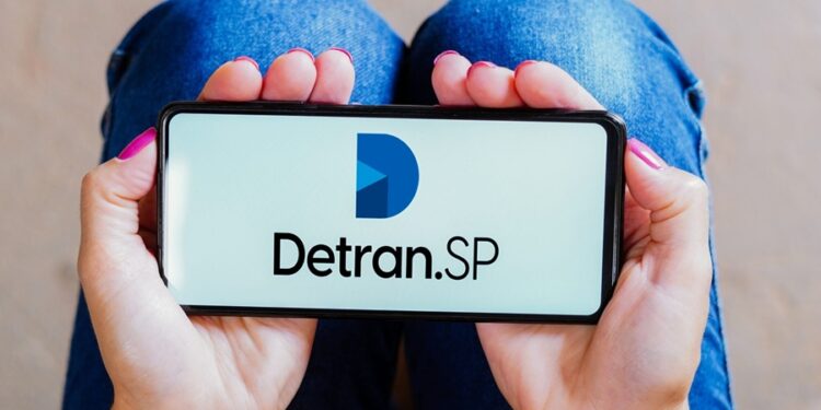 Detran já está de olho em categoria de veículos que deverão ser emplacados a partir de 2026