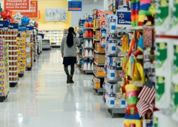 Quanto custa para abrir um mini mercado no Brasil em 2025?