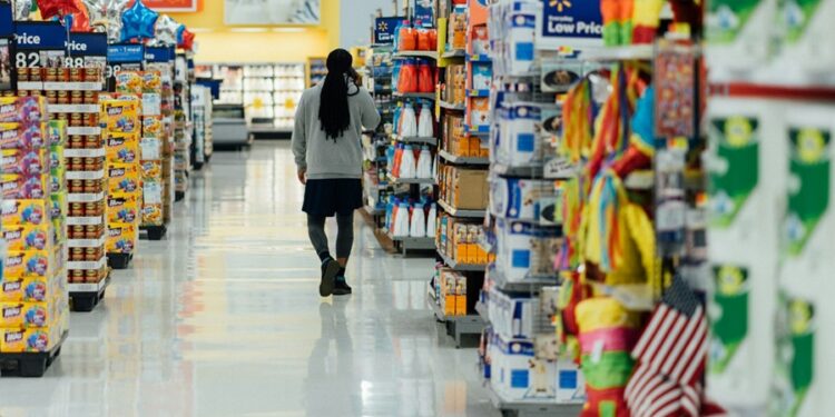 Quanto custa para abrir um mini mercado no Brasil em 2025?