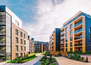 Maior condomínio do Brasil oferece a mesma estrutura de uma cidade para atender 22 mil apartamentos