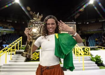 Aos 17 anos, fortuna de Rayssa Leal após novo título mundial impressiona