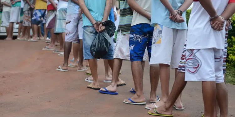 Confirmado pagamento mensal de R$ 500 para jovens infratores deste estado